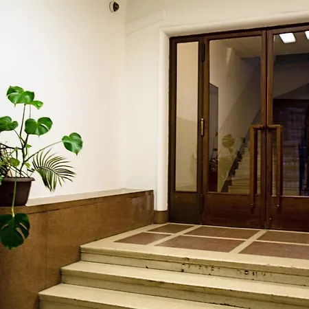 Champagne Studio With Sauna * Prague